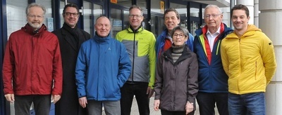 Von links nach rechts: Jan Bla, Wolfgang Grunern, Matthias Lauck, Gero Eggers, Andreas Eicker, Christel Klein, Ernst Wuttig, Markus Mayr